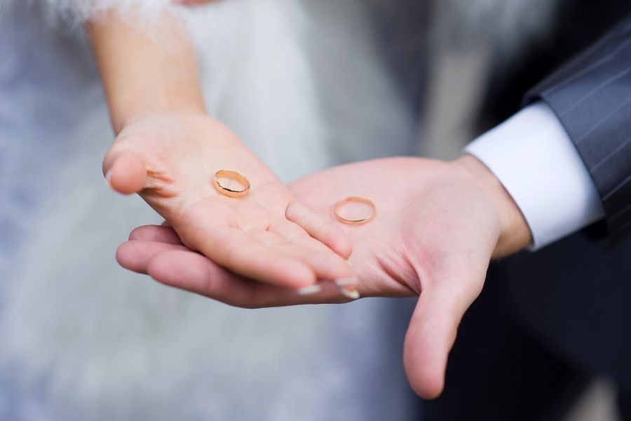 wedding rings